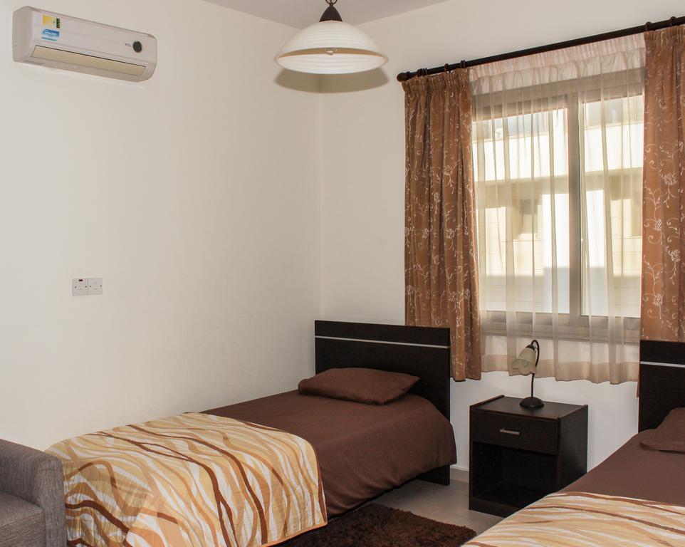 King'S Gardens Apartment Paphos Exterior photo